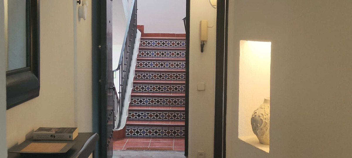 Piso de 1 Dormitorio y 1 Baño en venta en Puerto Banús