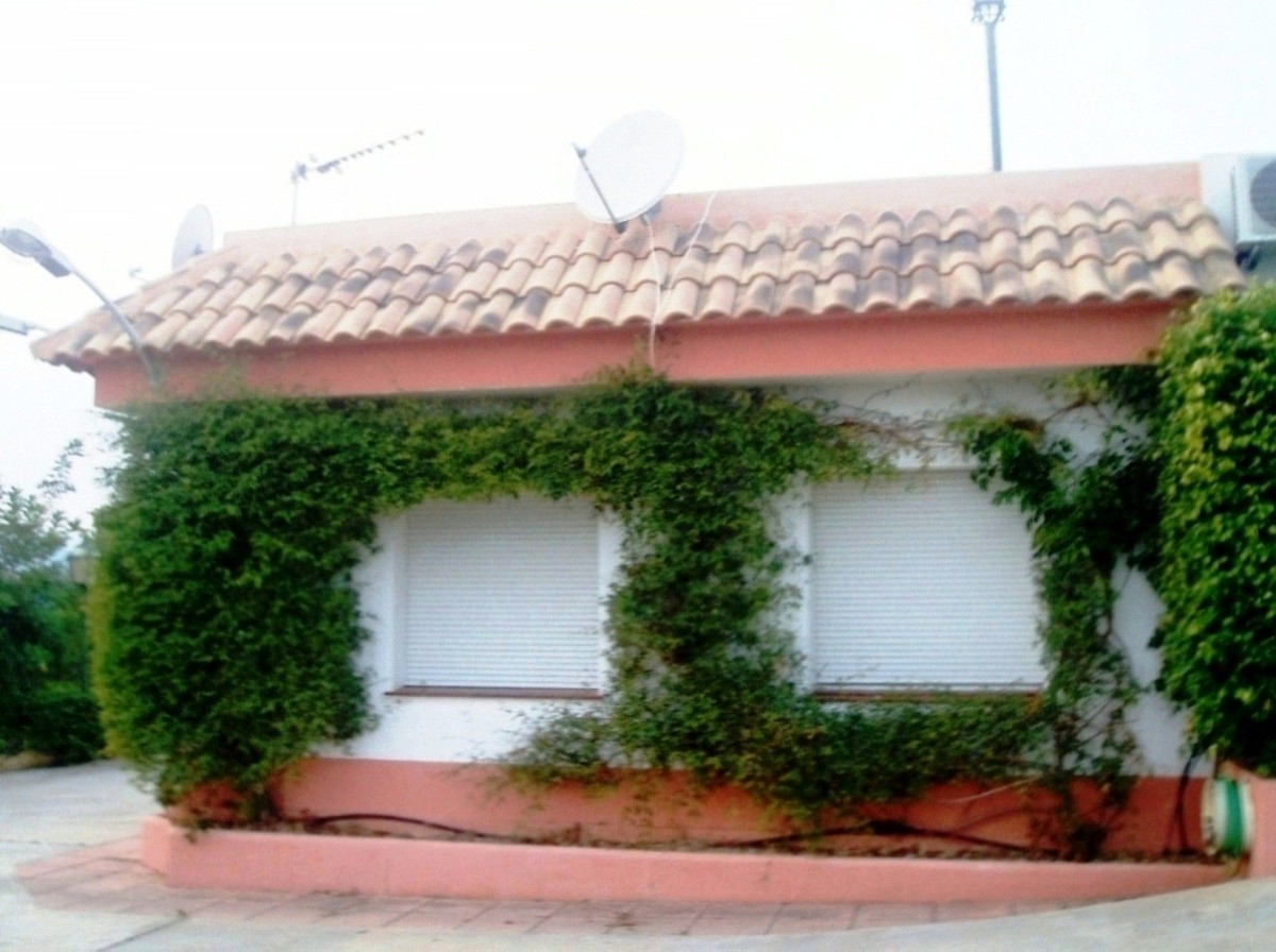 Finca de 7 Dormitorios y 5 Baños en venta en Campo Mijas