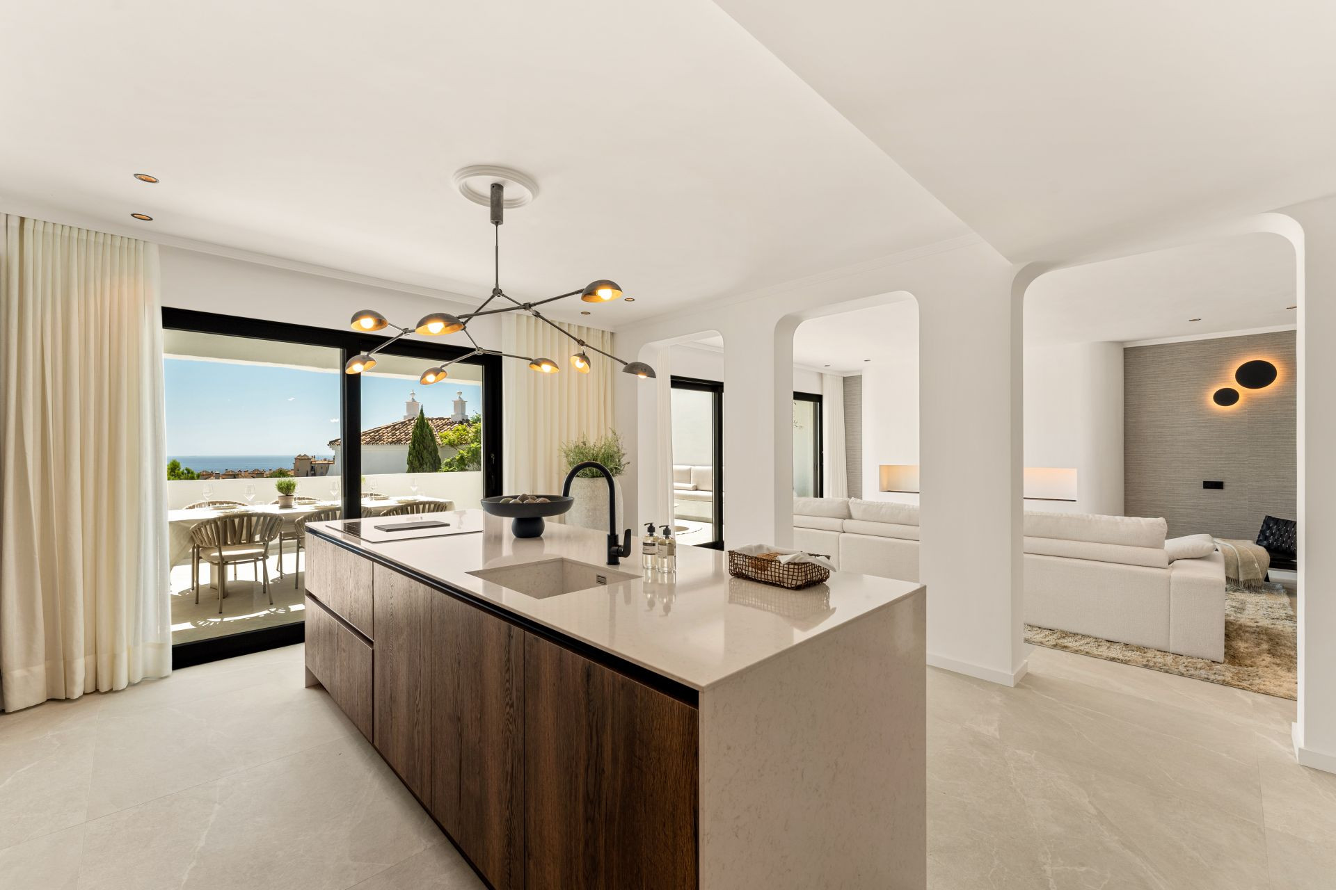 Casa Adosada de 3 Dormitorios y 3 Baños en venta en Benahavís