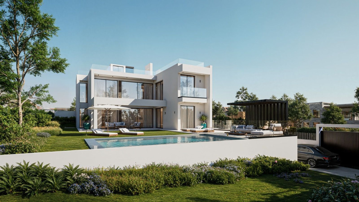 Casa de 4 Dormitorios y 4 Baños en venta en Estepona