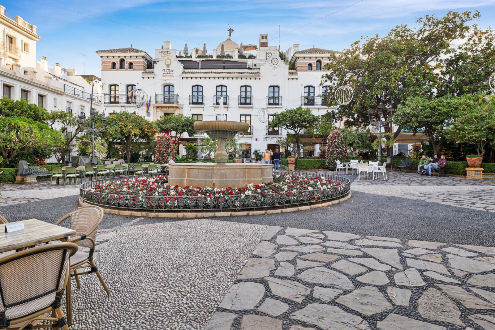 Piso de 3 Dormitorios y 2 Baños en venta en La Alqueria, Estepona