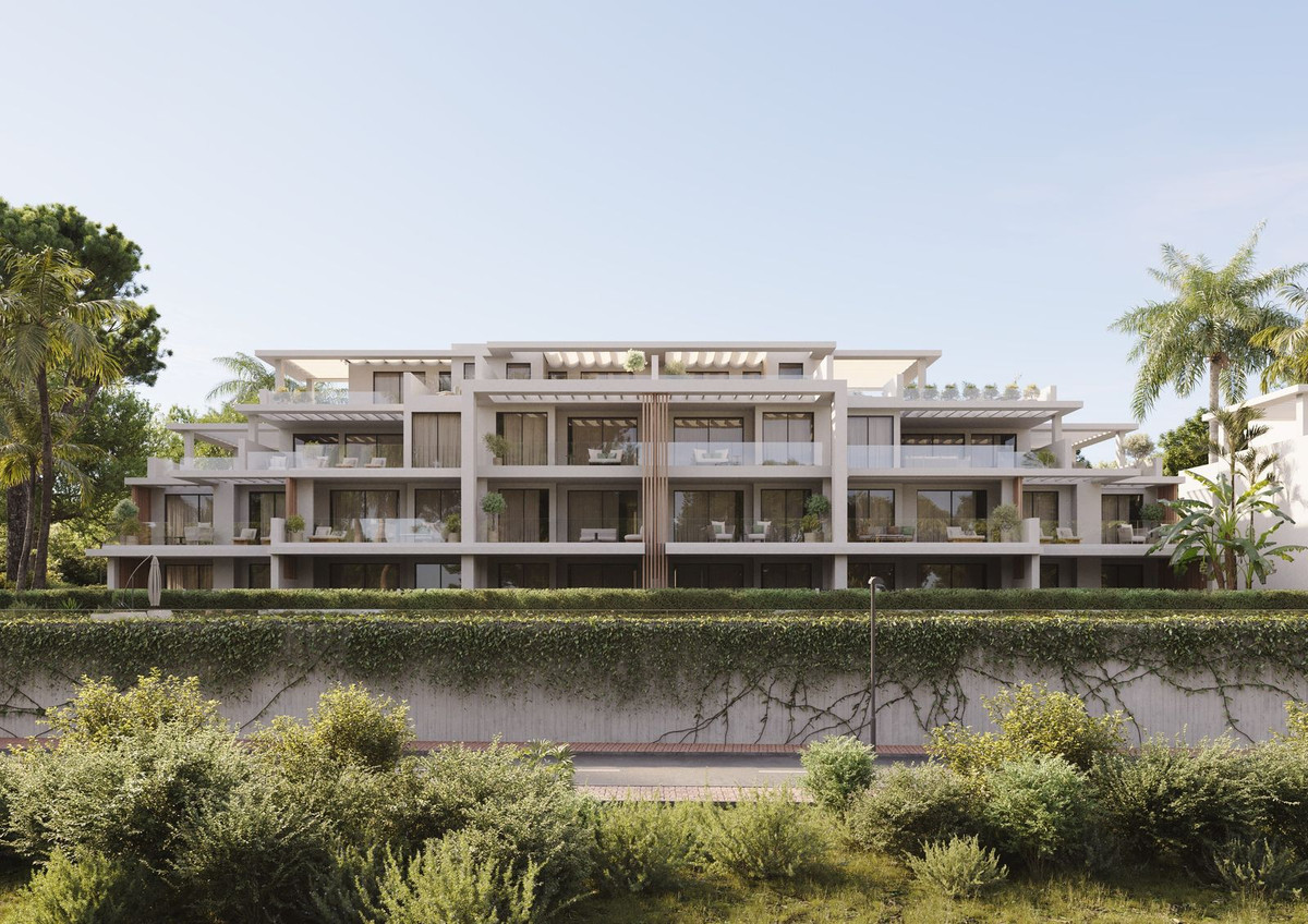 Piso de 2 Dormitorios y 2 Baños en venta en Estepona
