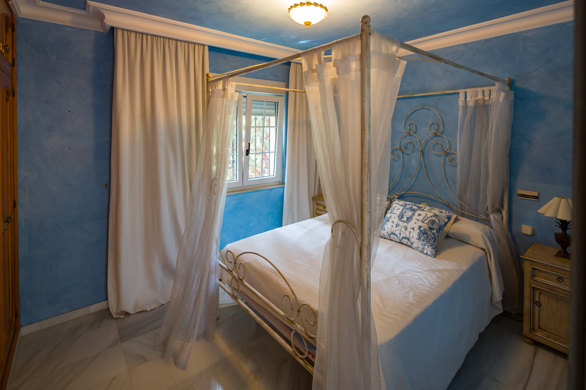 Casa de 6 Dormitorios y 4 Baños en venta en Marbella Centro