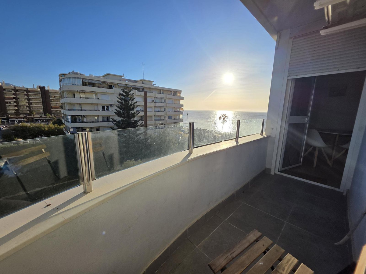 2 Bed, 1 Bath - Apartment for Sale in Fuengirola