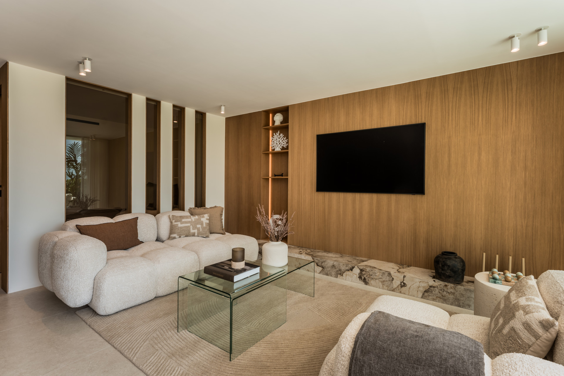 Piso de 3 Dormitorios en venta en Nueva Andalucía, Marbella