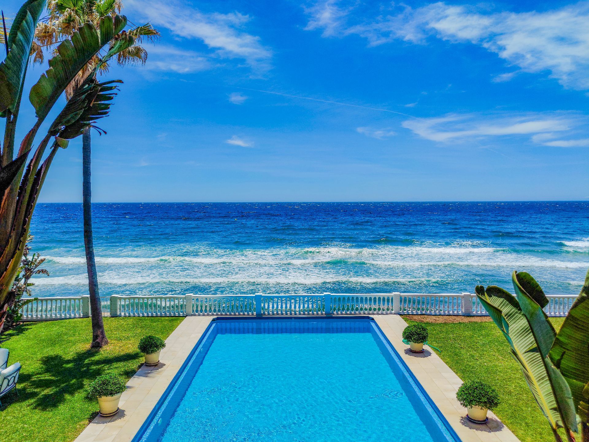 Casa de 7 Dormitorios y 8 Baños en venta en El Capitán, Benahavís