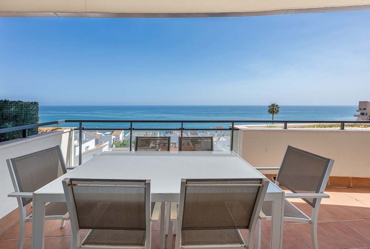 3 Slaapk., 2 Badk. - Penthouse te koop in Estepona