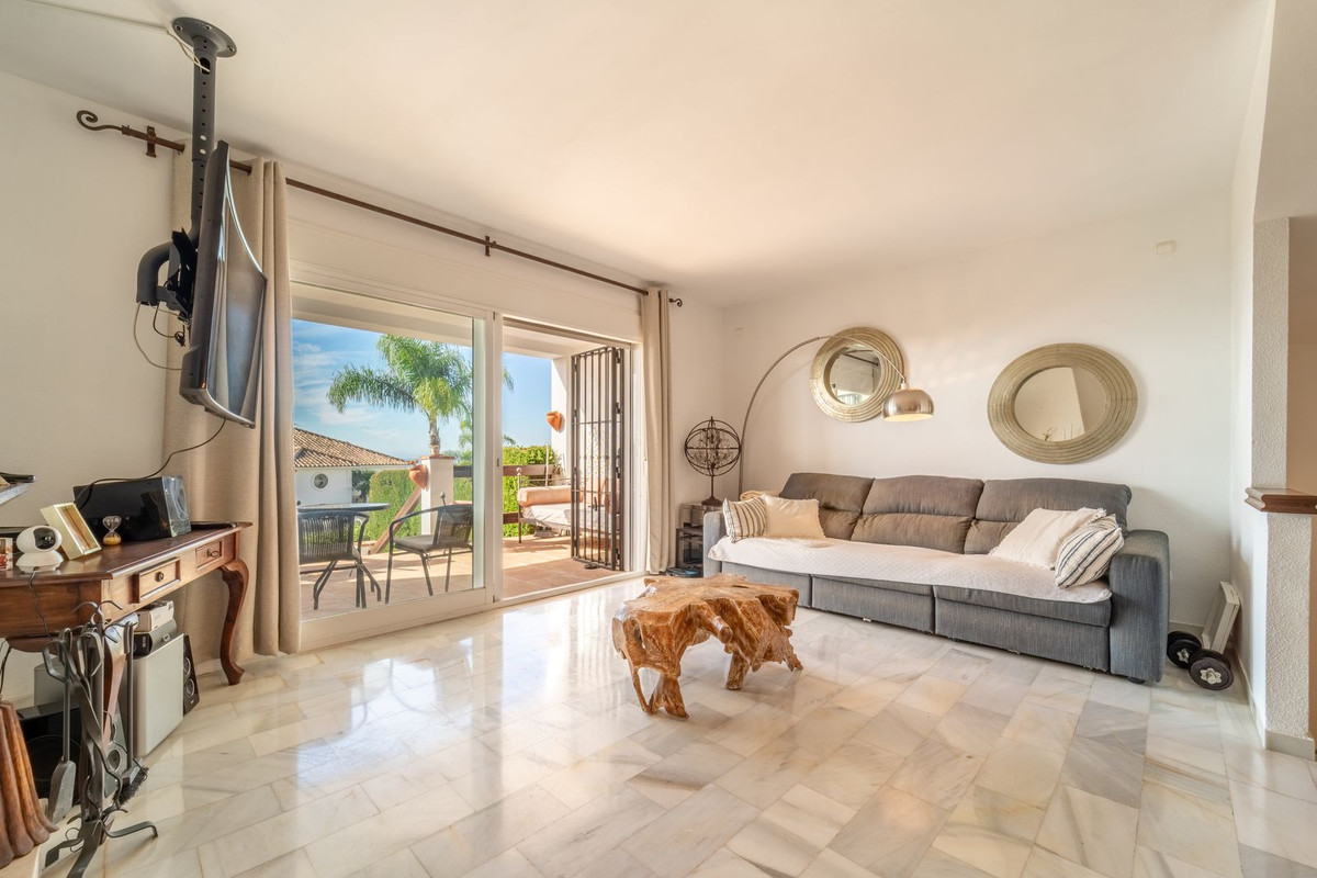 Casa Adosada de 3 Dormitorios en venta en Marbella