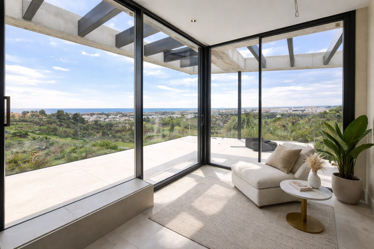 Casa de 2 Dormitorios y 3 Baños en alquiler en Nueva Andalucía, Marbella