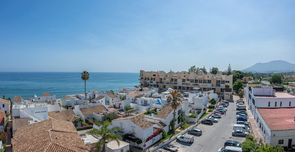 3 Slaapk., 2 Badk. - Penthouse te koop in Estepona
