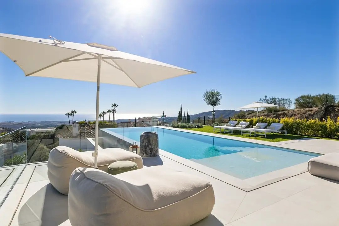 Casa de 5 Dormitorios y 5 Baños en venta en Monte Mayor, Benahavís