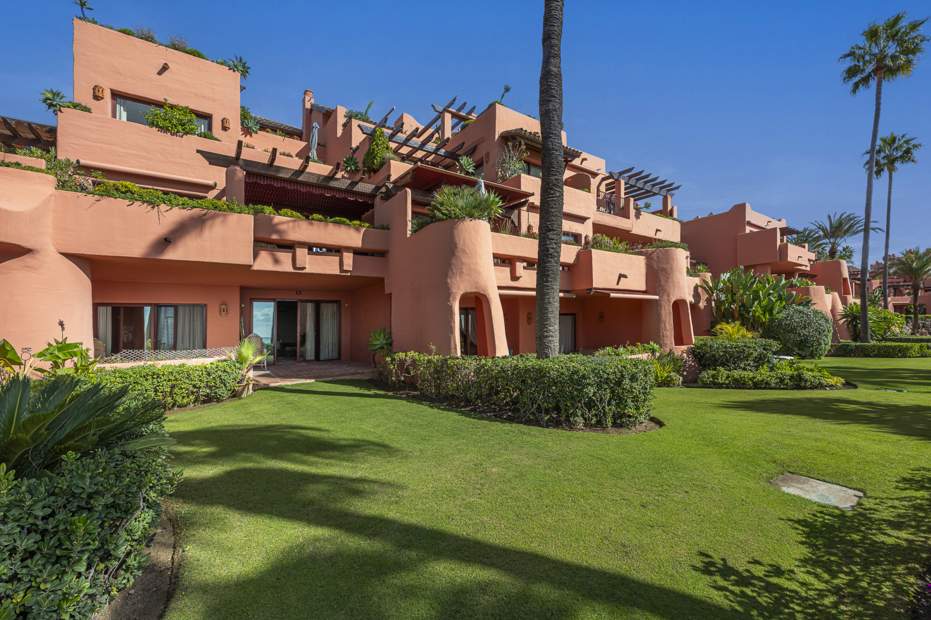 Piso de 3 Dormitorios en venta en Estepona