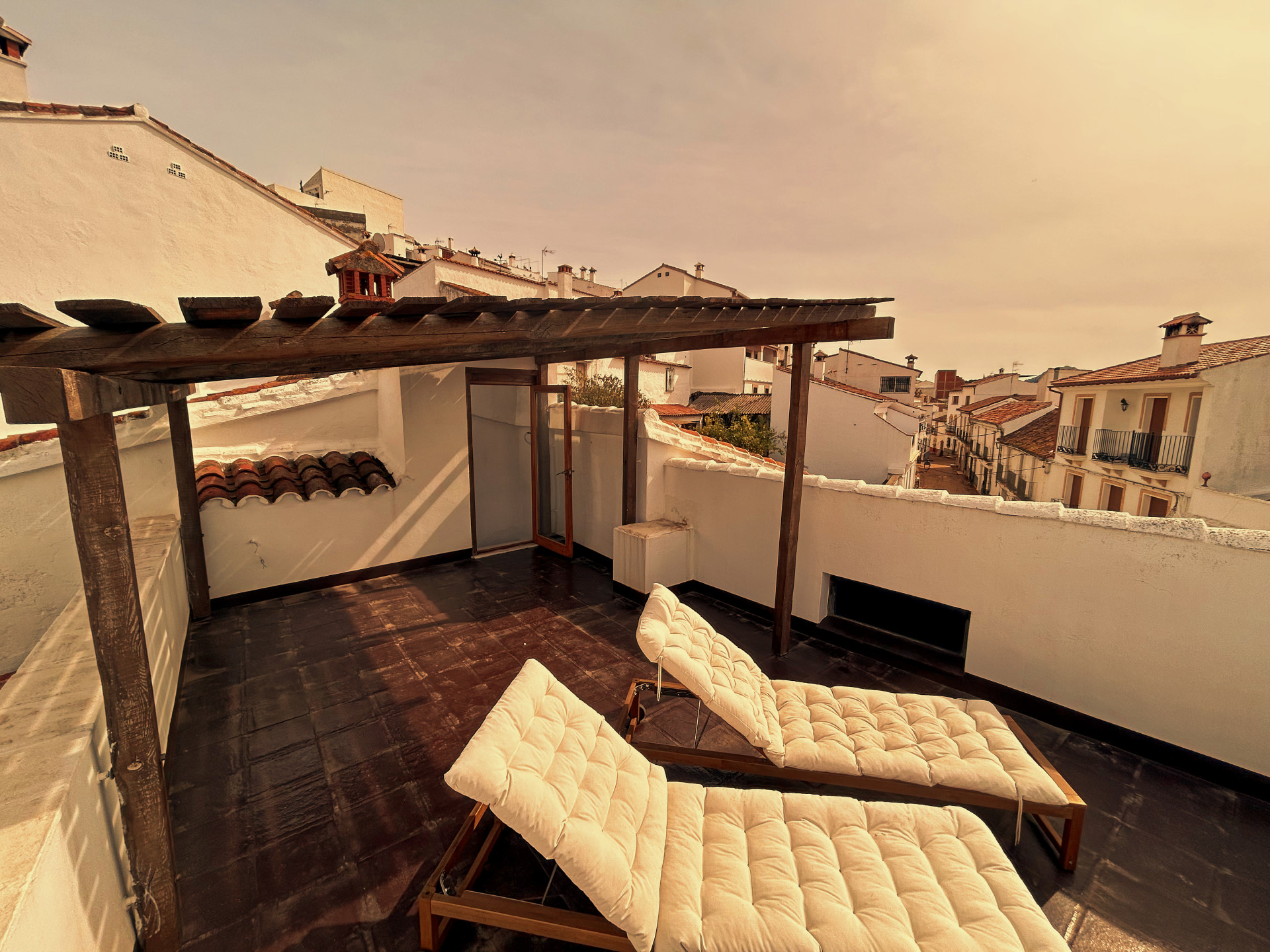 Casa Adosada de 4 Dormitorios y 3 Baños en venta en Gaucín