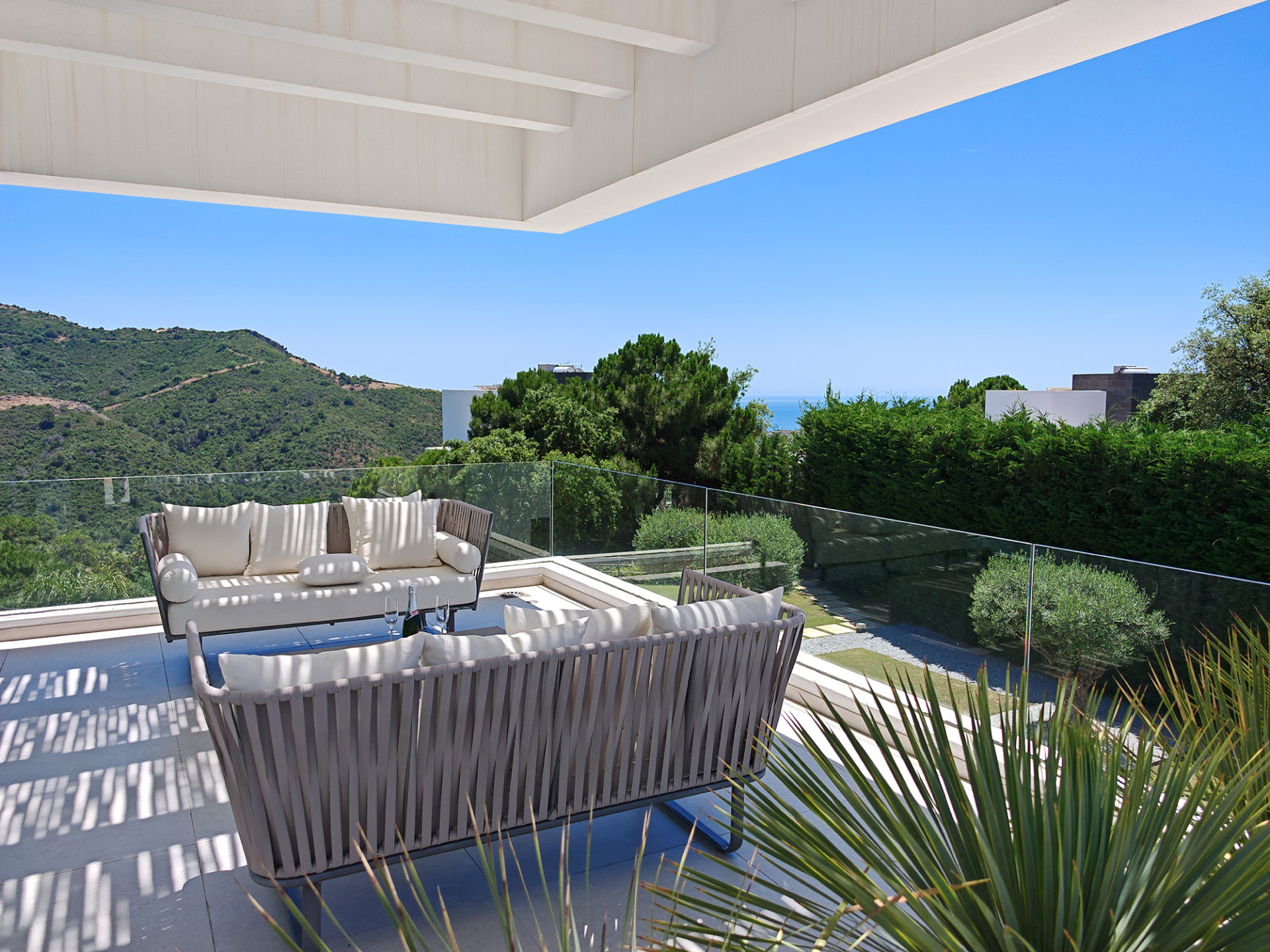 Casa de 5 Dormitorios en venta en Monte Mayor, Benahavís