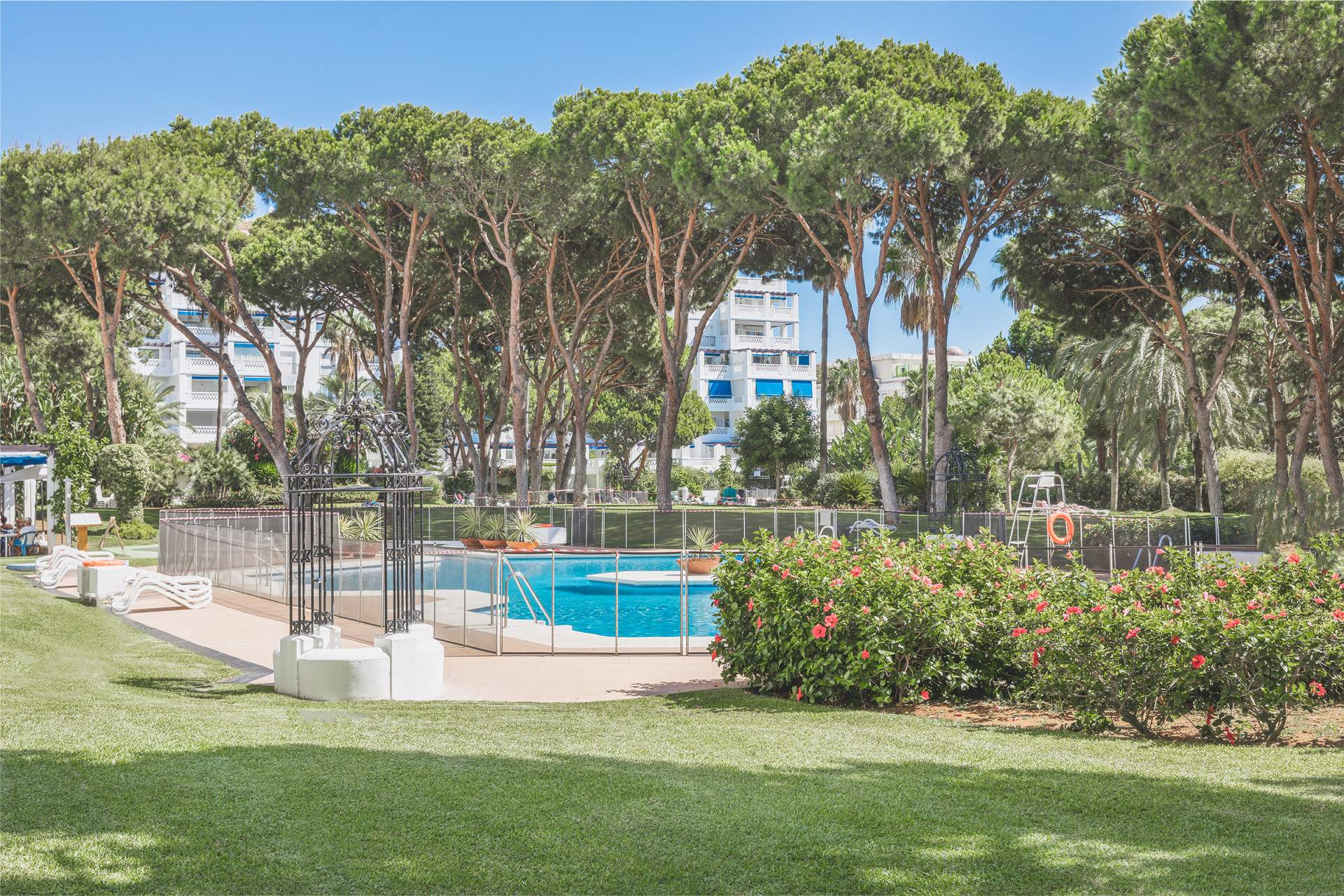 Piso de 3 Dormitorios en venta en Puerto Banús, Marbella