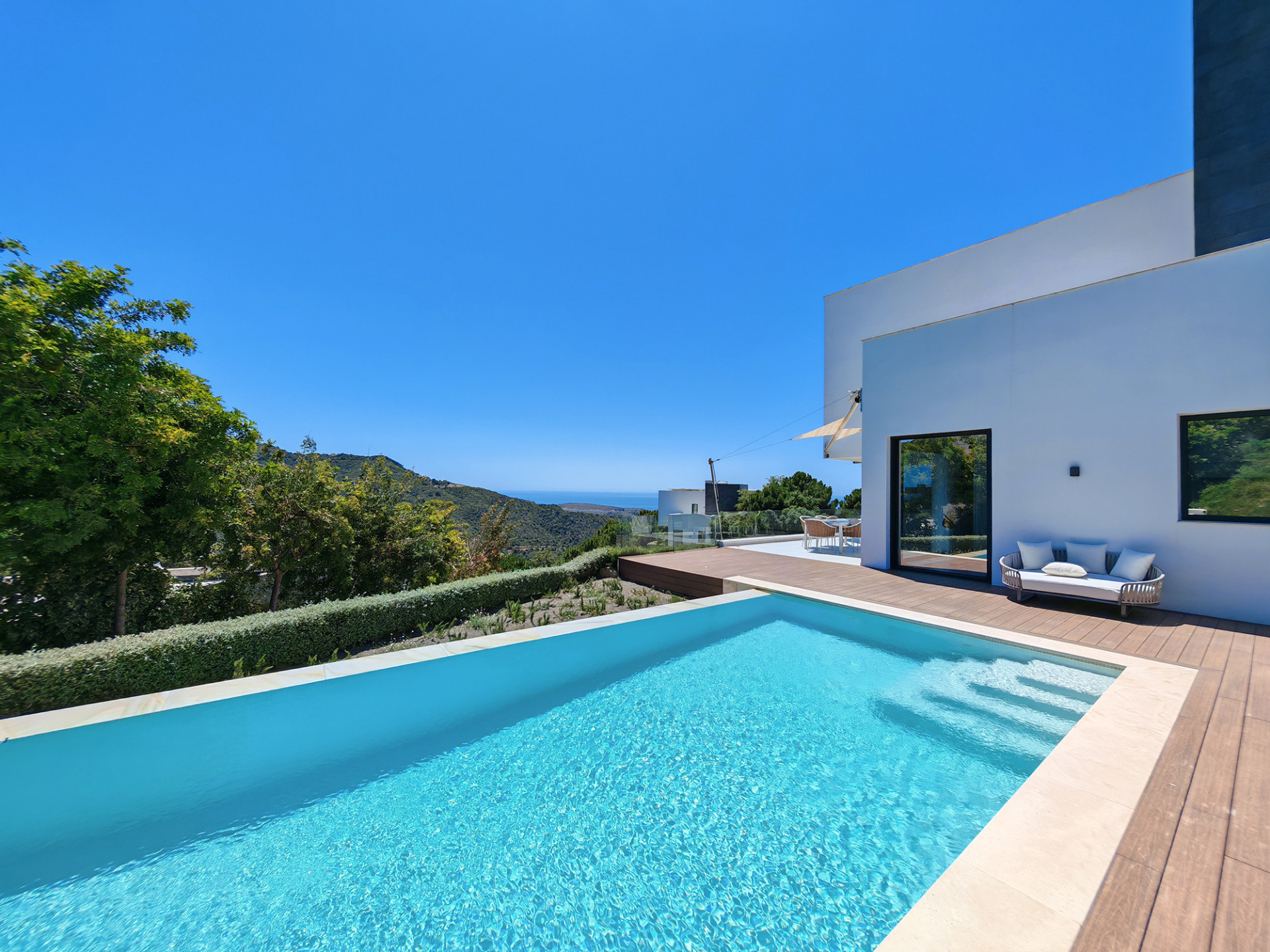 Casa de 5 Dormitorios en venta en Monte Mayor, Benahavís