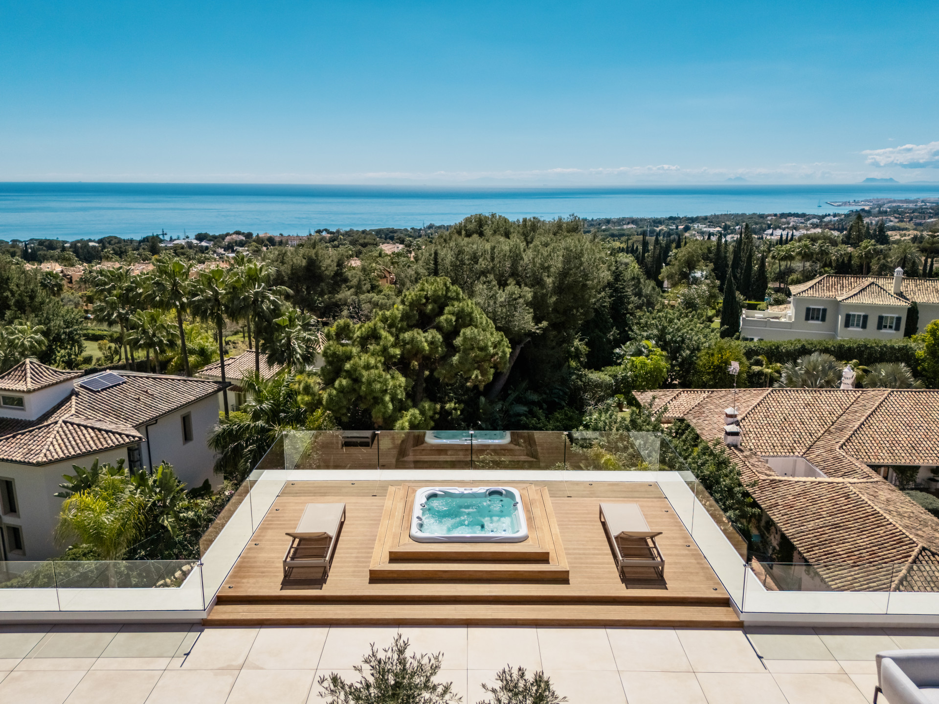 Casa de 6 Dormitorios en venta en Sierra Blanca, Marbella