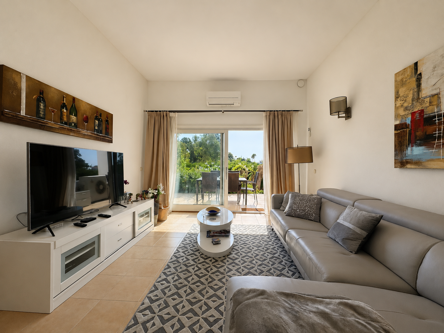 Piso de 2 Dormitorios en venta en Estepona