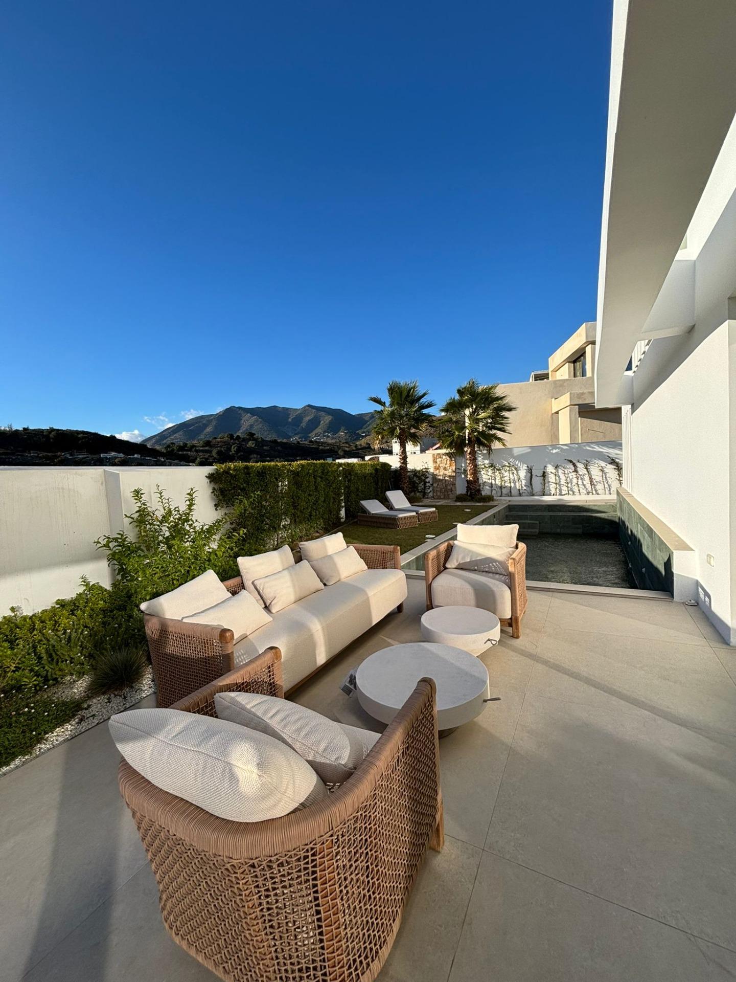 6 Slaapk. - Villa te koop in Benalmadena Costa