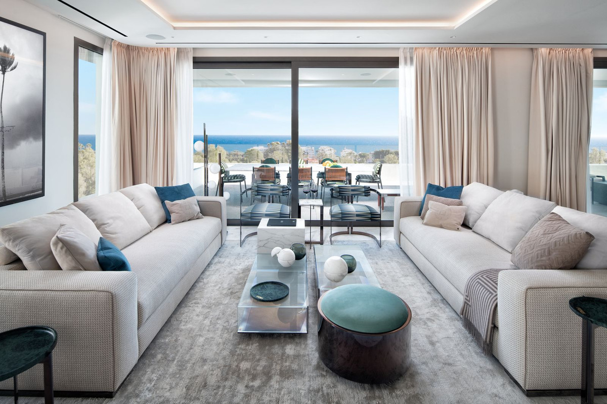 5 Bed - Apartment for Sale in Marbella Golden Mile