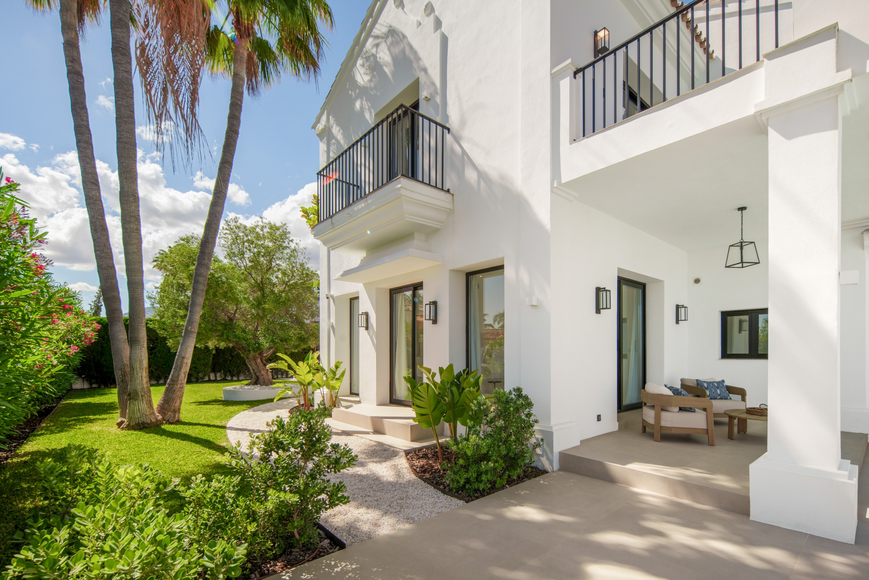 Casa de 5 Dormitorios y 4 Baños en venta en Benahavís