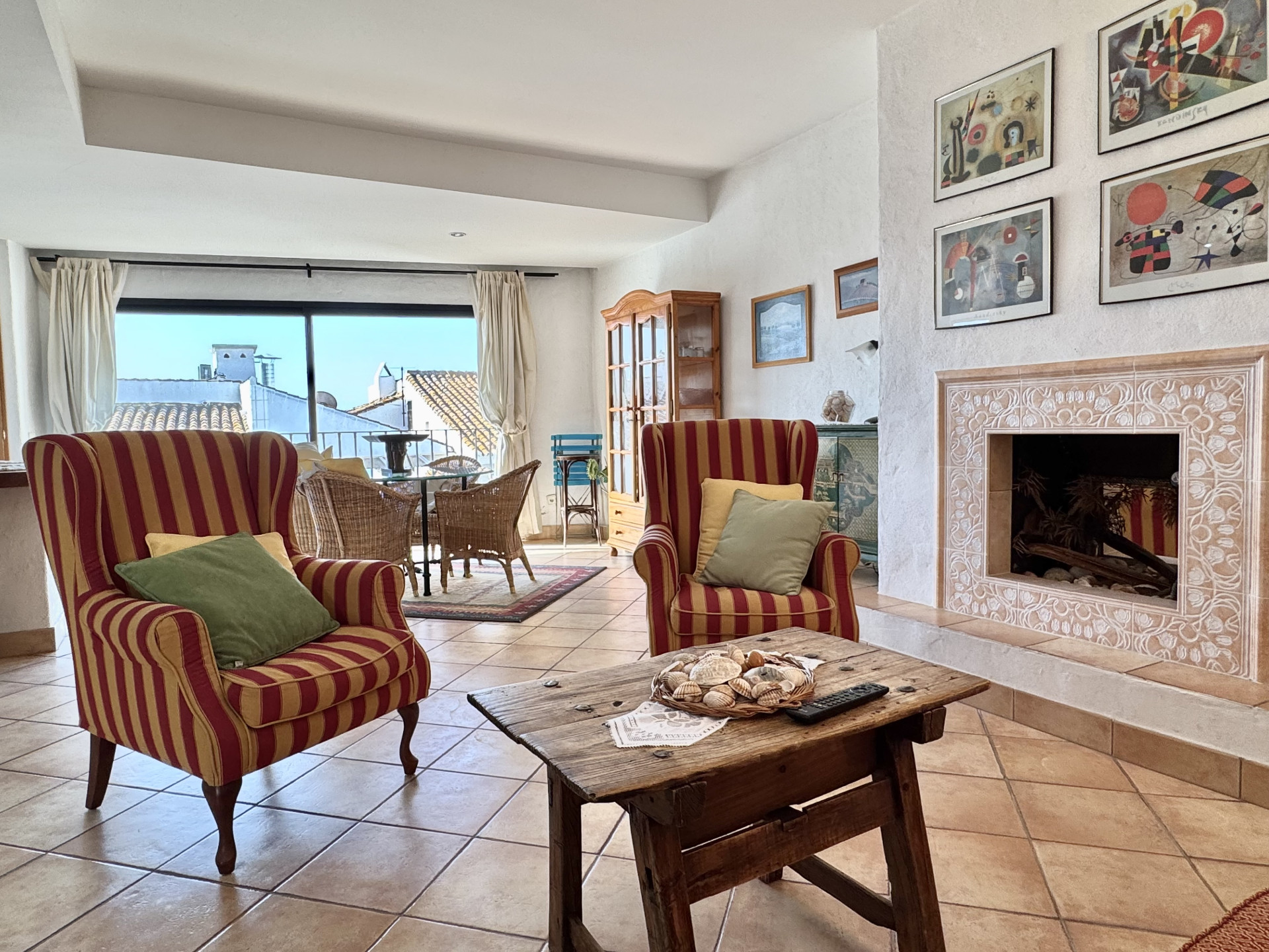 Piso de 2 Dormitorios en venta en Puerto Banús, Marbella