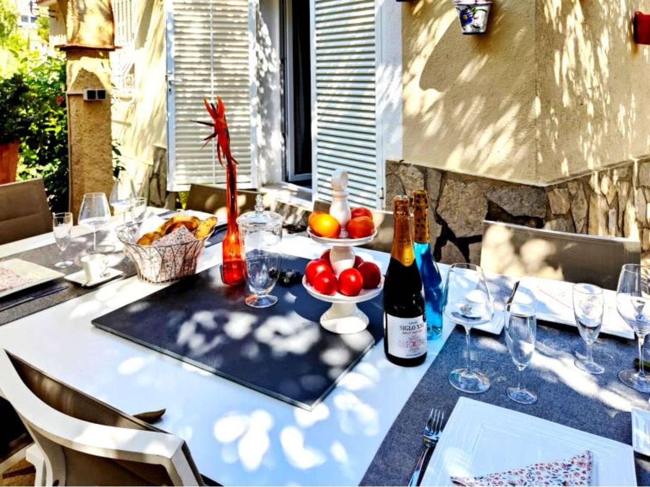 Casa Adosada de 2 Dormitorios y 2 Baños en venta en Monte Pego, Dénia