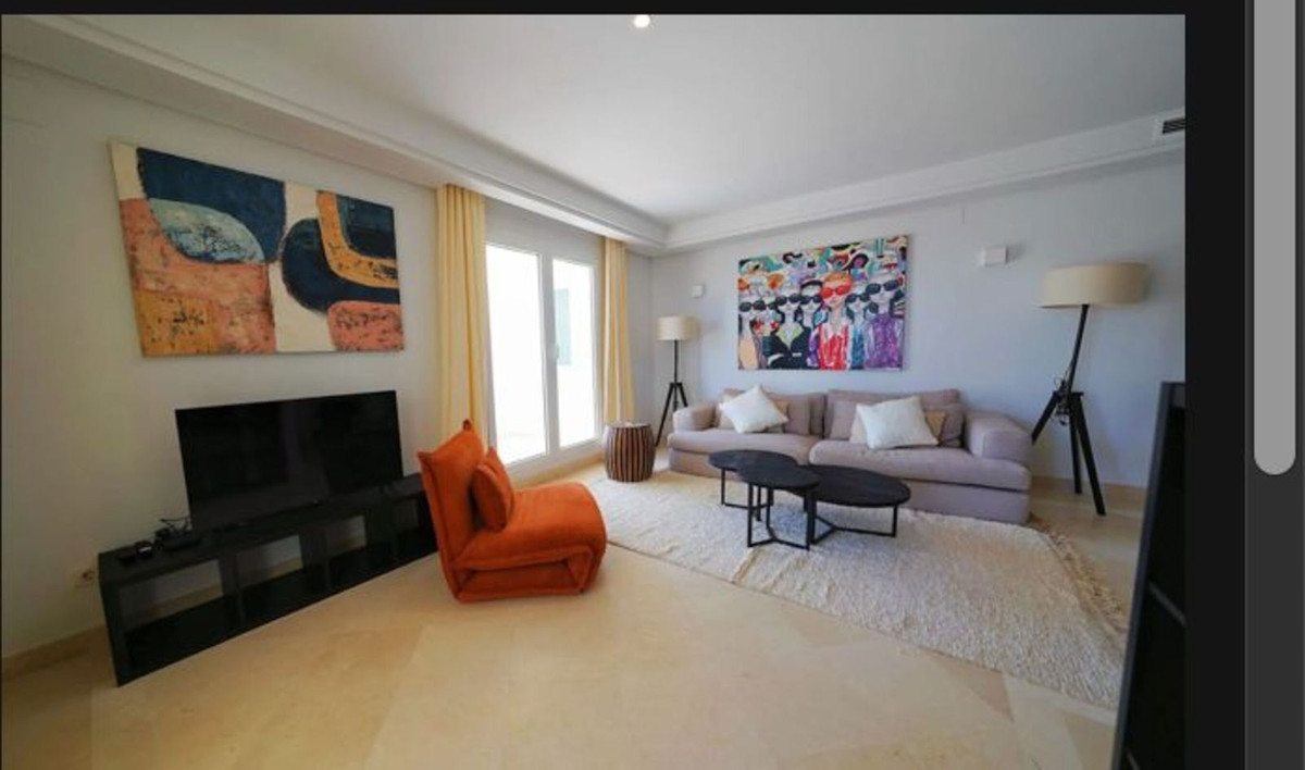 2 Bed, 2 Bath - Apartment for Sale in Nueva Andalucia, Marbella