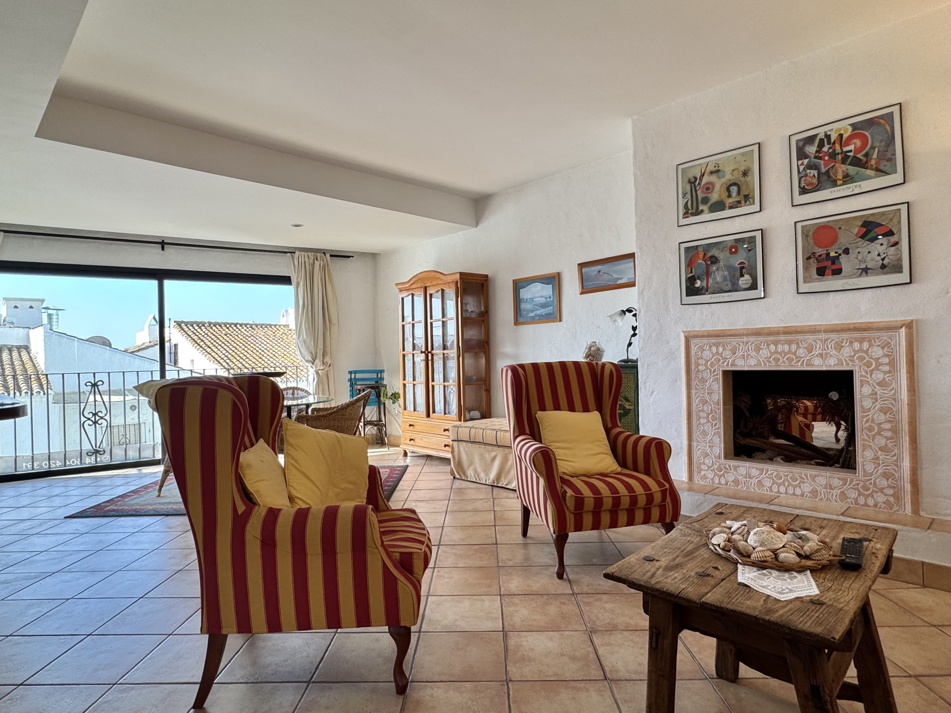 Piso de 2 Dormitorios en venta en Puerto Banús, Marbella