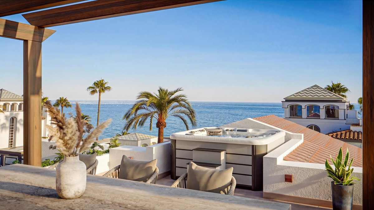 New Golden Mile, Estepona