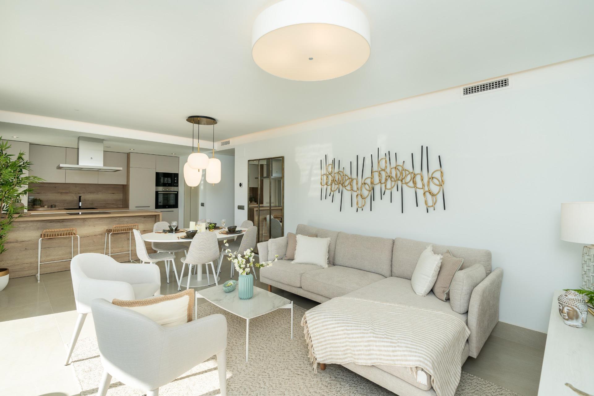 Piso de 2 Dormitorios en venta en La Cala Golf, Mijas