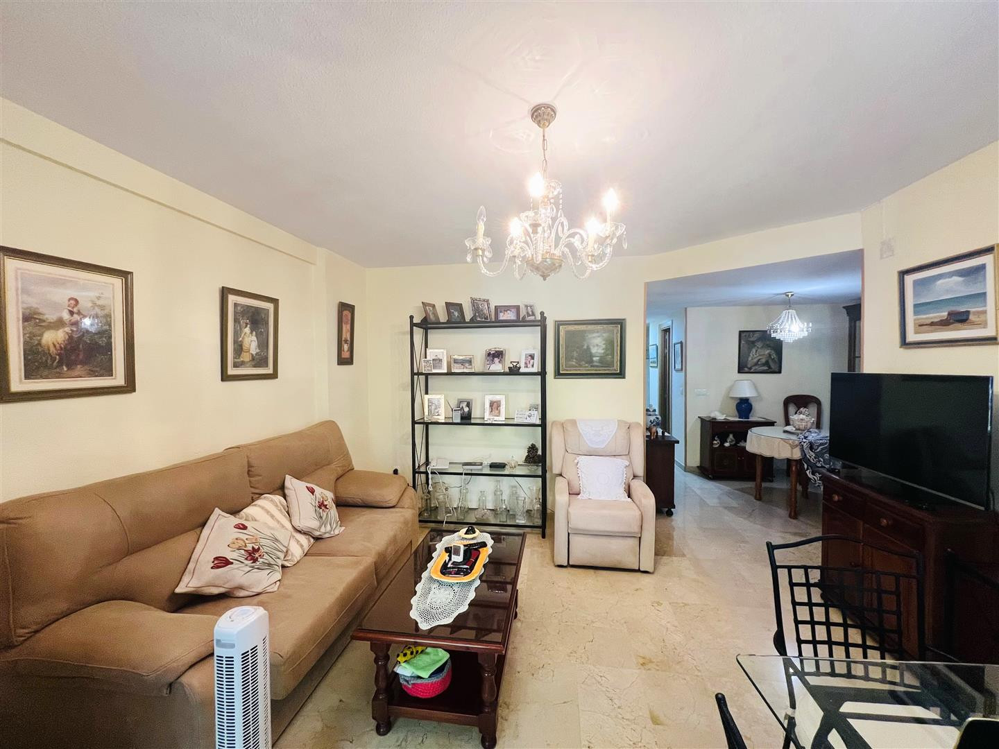 Piso de 2 Dormitorios y 1 Baño en venta en Marbella Centro